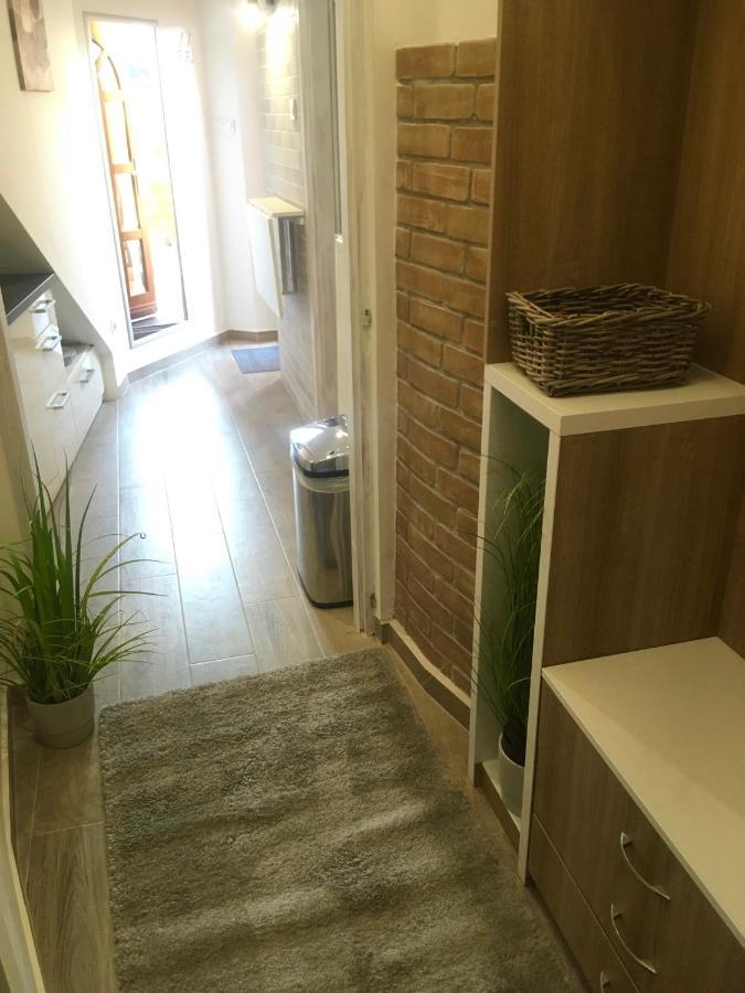 Boroka Apartman Belvaros ヴェスプレーム エクステリア 写真